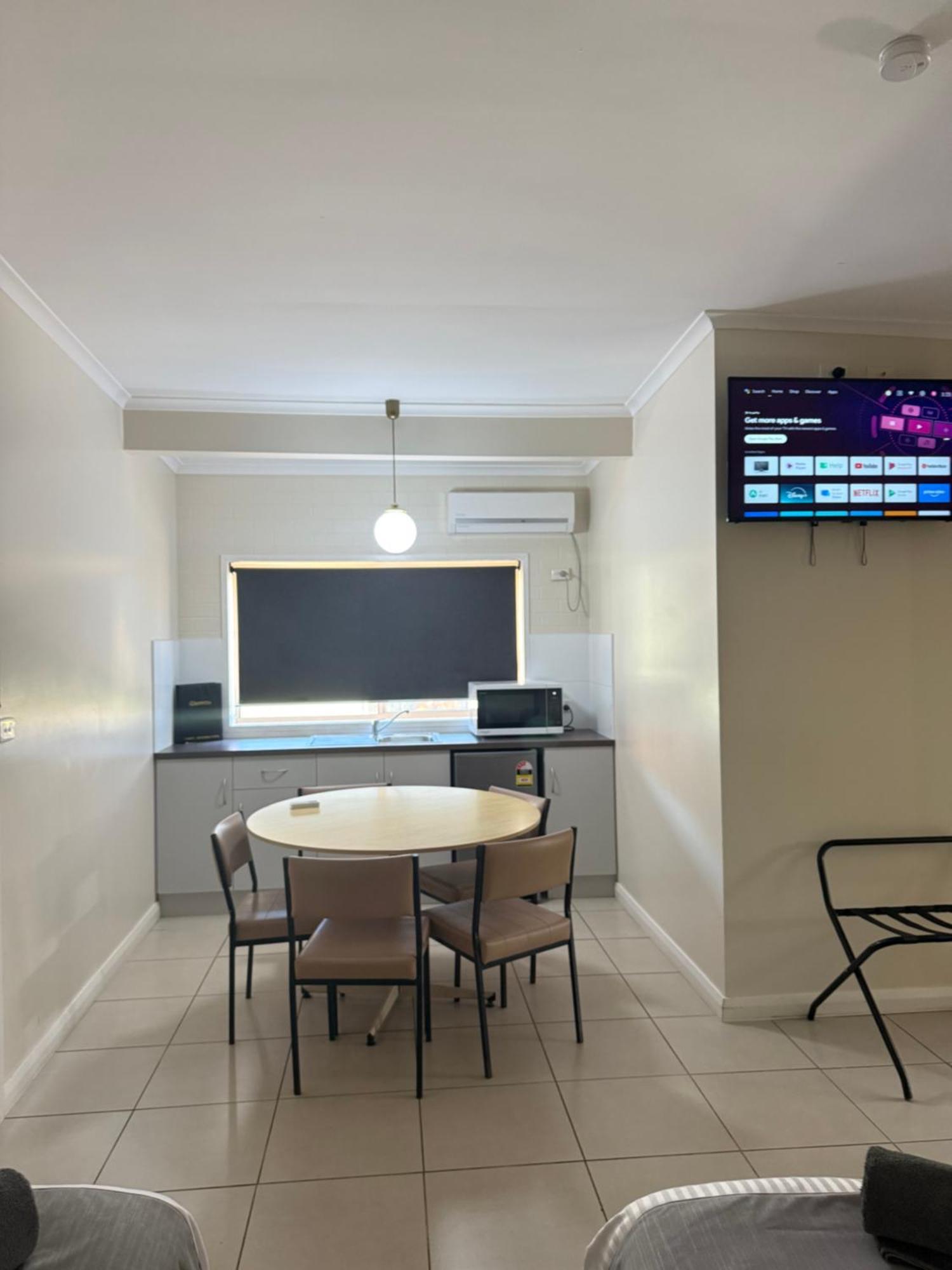 Mia Motel Griffith Ngoại thất bức ảnh